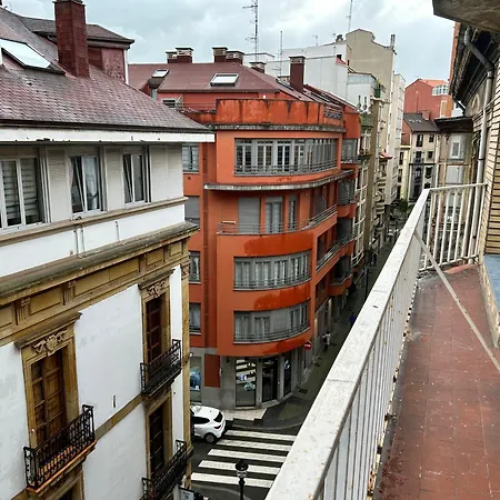 Apartamento Centrico Junto A La Playa De San Lorenzo Gijón Exterior foto
